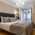 Διαμέρισμα Lovelystay - Charming Douradoures I *