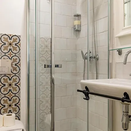 Lovelystay - Charming Douradoures I Appartamento Lisbona
