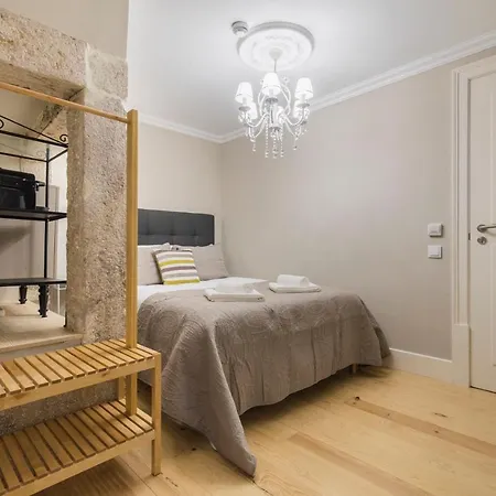 Lovelystay - Charming Douradoures I Lejlighed *