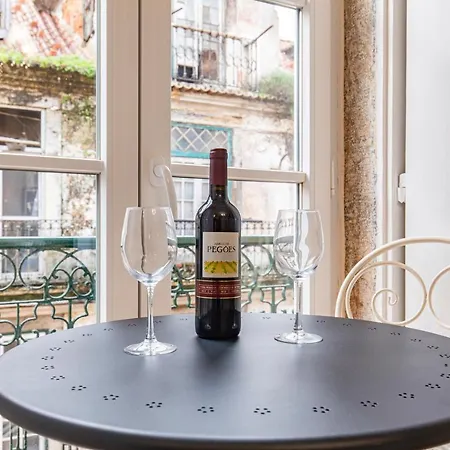 Lovelystay - Charming Douradoures I